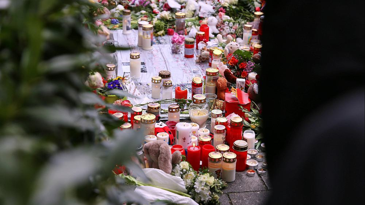 Blumenmeer am Anschlagsort in München - Foto: über dts Nachrichtenagentur