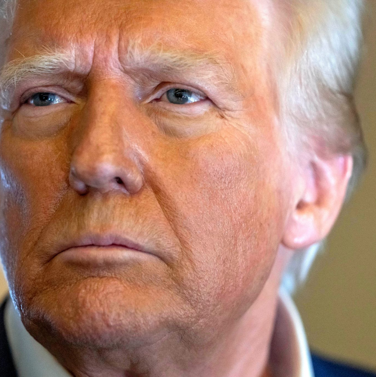 Trump droht der Regierung Nigerias.  - Foto: Mark Schiefelbein/AP/dpa