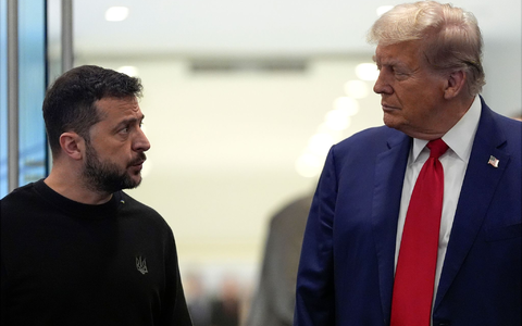 Der ukrainische Staatschef ist auf die Unterstützung des US-Präsidenten angewiesen - und versucht, das Verhältnis nicht noch mehr zu zerrütten. (Archivbild) - Foto: Julia Demaree Nikhinson/AP/dpa