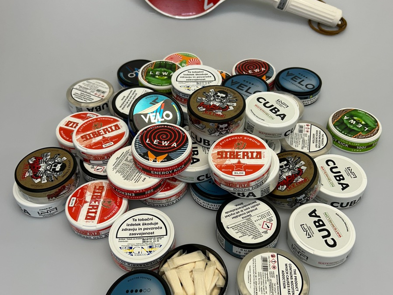 ZOLL-H: Gemeinsame Pressemitteilung der Staatsanwaltschaft Bielefeld und des Zollfahndungsamts Hannover Zoll geht gegen illegalen Handel mit E-Zigaretten vor - Foto: presseportal.de