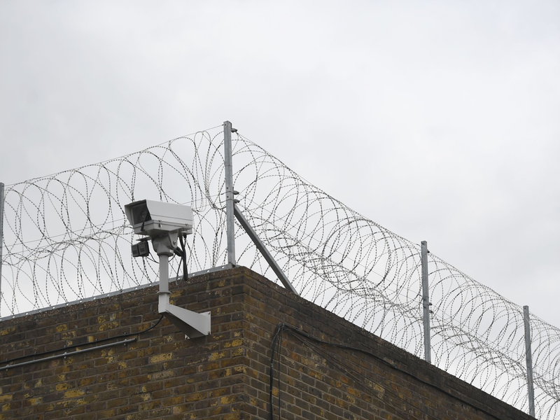 Die Frau soll auch auf dem Schoß des Mannes gesessen haben. (Symbolbild) - Foto: Victoria Jones/Press Association/dpa