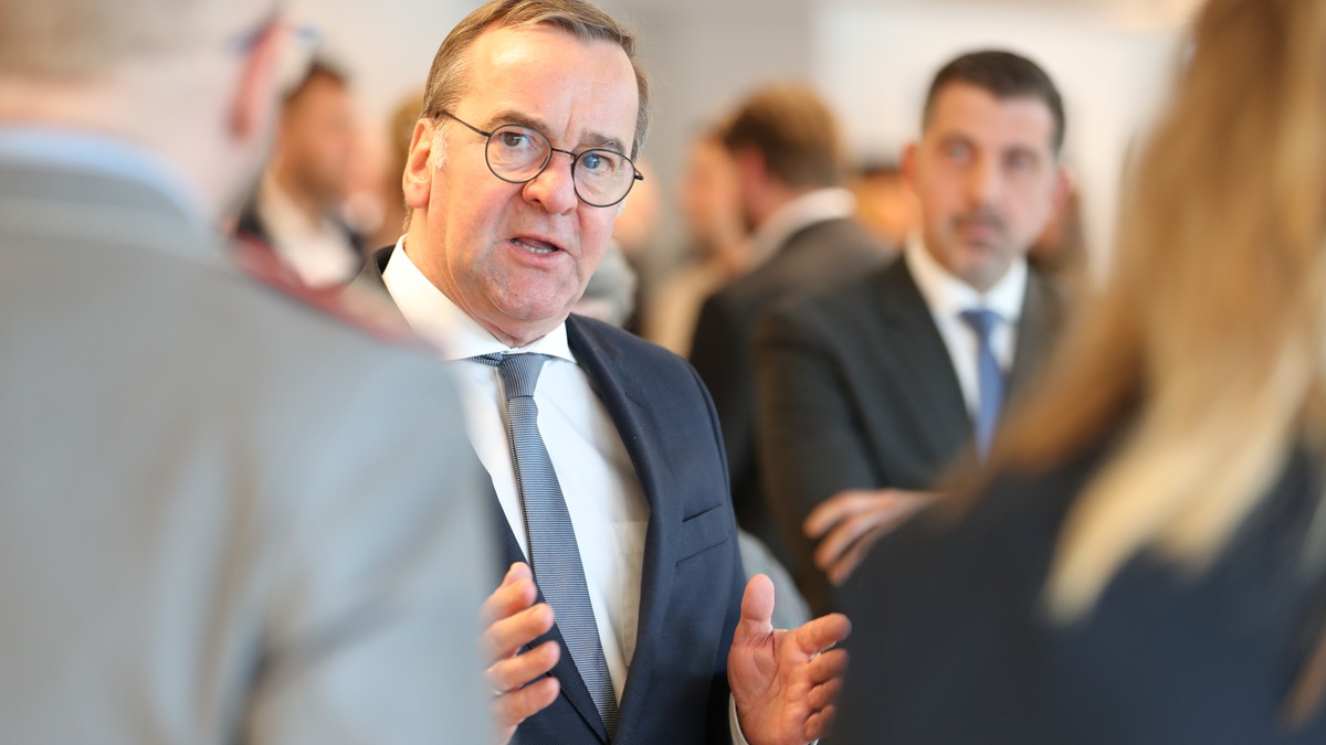 Verteidigungsminister Pistorius besucht Beschaffungsamt - Foto: presseportal.de