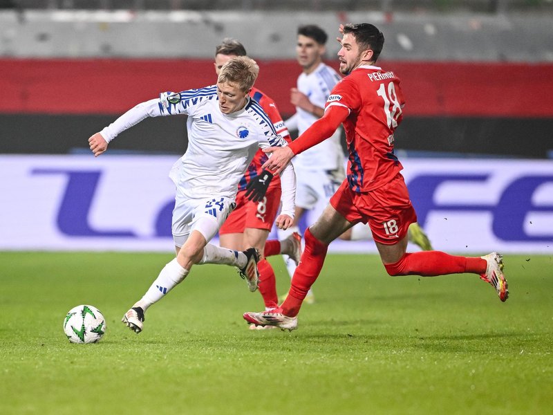 Die Heidenheimer Fans sorgten für Stimmung. - Foto: Harry Langer/dpa