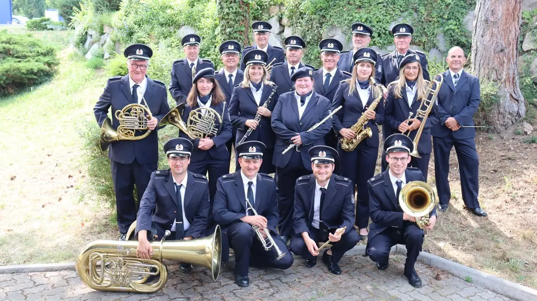 HZA-LÖ: Benefizkonzert der Zollkapelle Freiburg am 21. März 2025 im Tuniberghaus Freiburg-Tiengen Musizieren zu Gunsten des Vereins Jung & Krebs e.V.--eingetragener Verein, Freiburg - Bild: presseportal.de