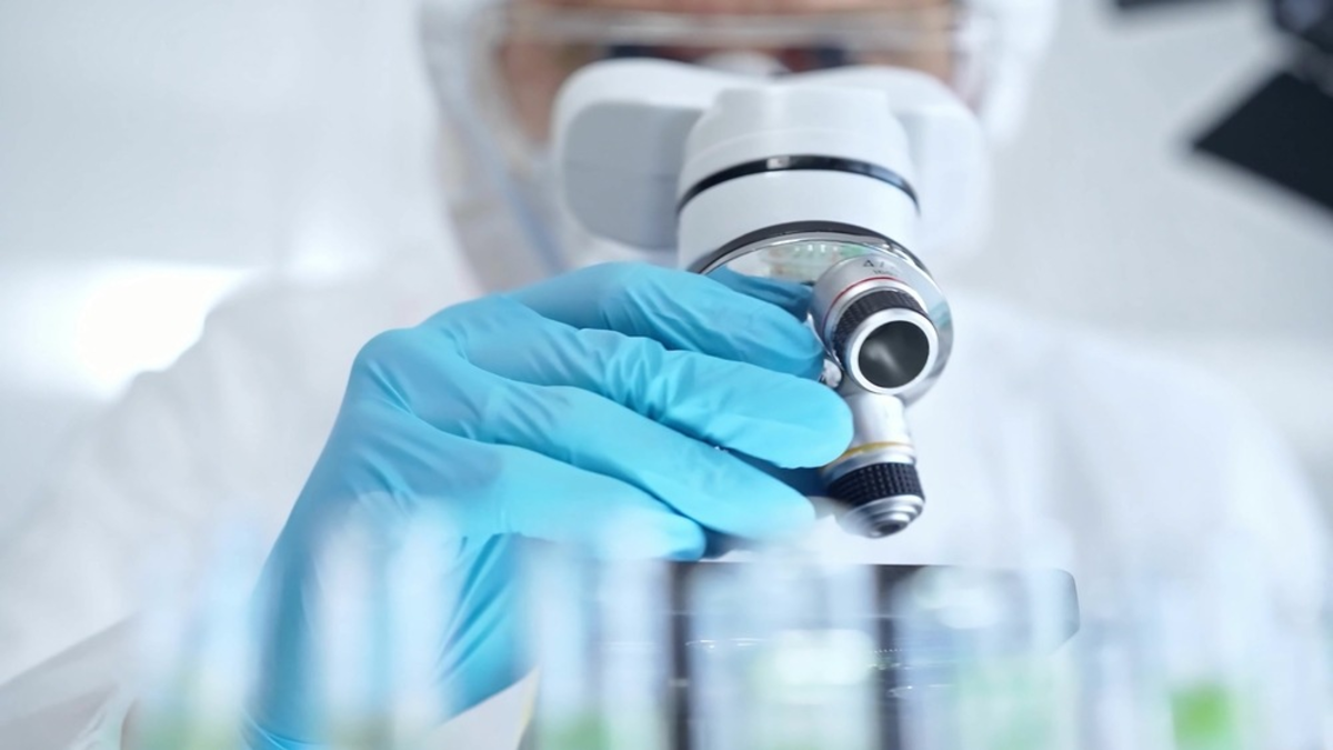 Neuer Wirkstoff Desoxyribose bietet vielversprechende Lösung gegen Haarausfall - Foto: presseportal.de