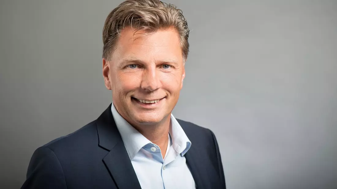 Thorsten Kinhöfer wird neuer ZDF-Schiedsrichter-Experte / Zu Gast im aktuellen sportstudio und erster Einsatz beim DFB-Pokal - Bild: presseportal.de