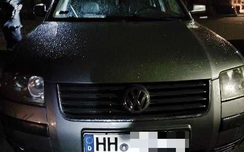 POL-STD: Kupferdiebe in Harsefeld lassen bei der Flucht Auto und Diebesgut zurĂŒck - Foto: presseportal.de POL-STD: Kupferdiebe in Harsefeld lassen bei der Flucht Auto und Diebesgut zurĂŒck - Foto: presseportal.de