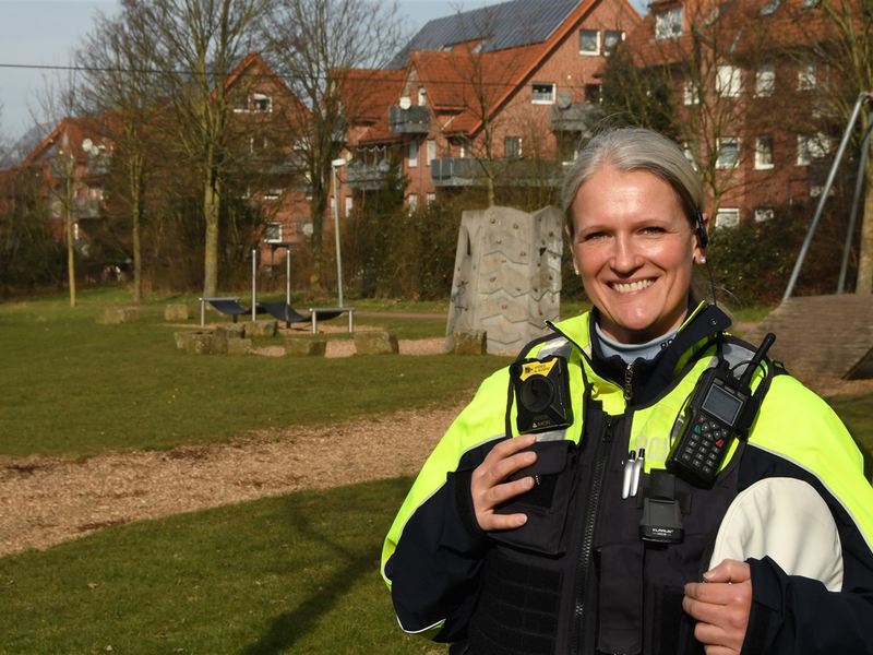 POL-PB: Neuer Bezirk: Polizeioberkommissarin Jasmin Mitze wechselt vom Paderborner Riemekeviertel zum Kaukenberg - Foto: presseportal.de
