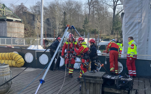 FW Hannover: Arbeiter bei Arbeitsunfall im Zoo verletzt - Foto: presseportal.de