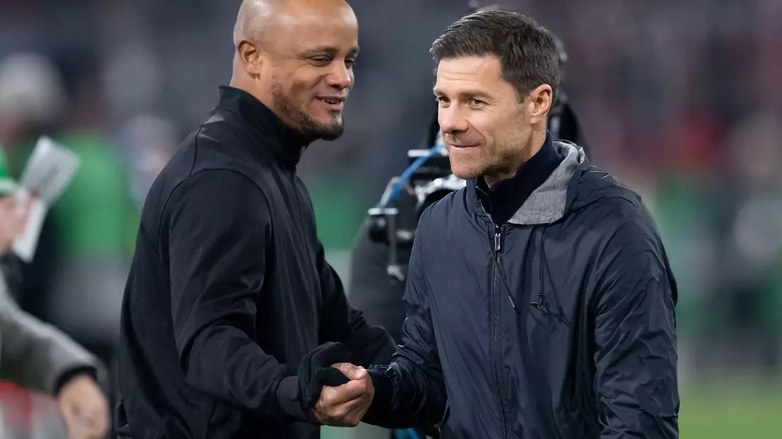 Die nächsten Duelle zwischen Vincent Kompany (l) und Xabi Alonso stehen an. - Bild: Sven Hoppe/dpa
