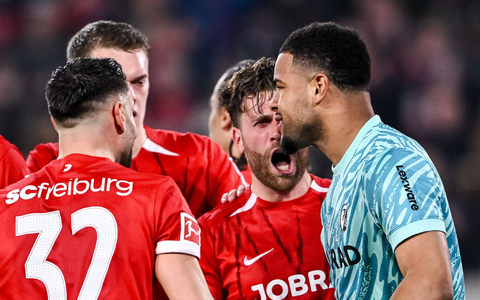 Coach Ole Werner kassierte mit Bremen die dritte Niederlage nacheinander. - Foto: Harry Langer/dpa