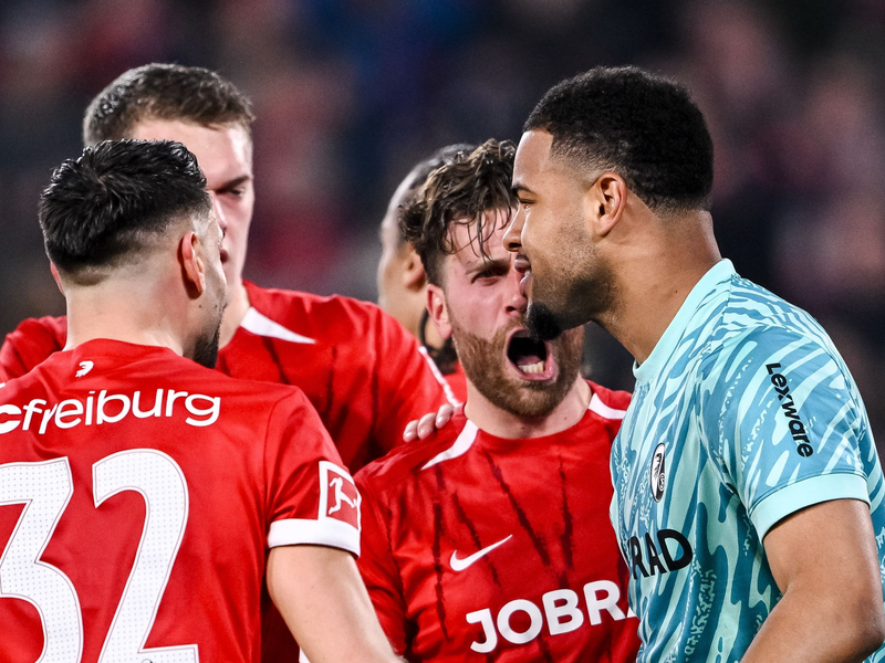 Coach Ole Werner kassierte mit Bremen die dritte Niederlage nacheinander. - Foto: Harry Langer/dpa