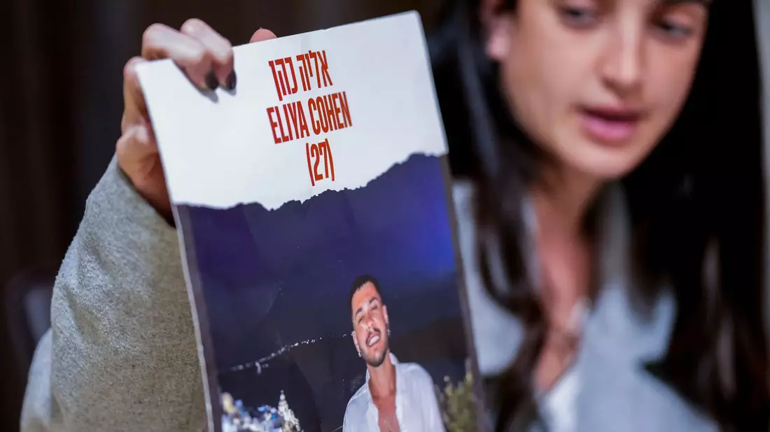 Drei der freikommenden Geiseln wurden von einem Festival entführt. (Archivbild) - Bild: Manu Fernandez/AP