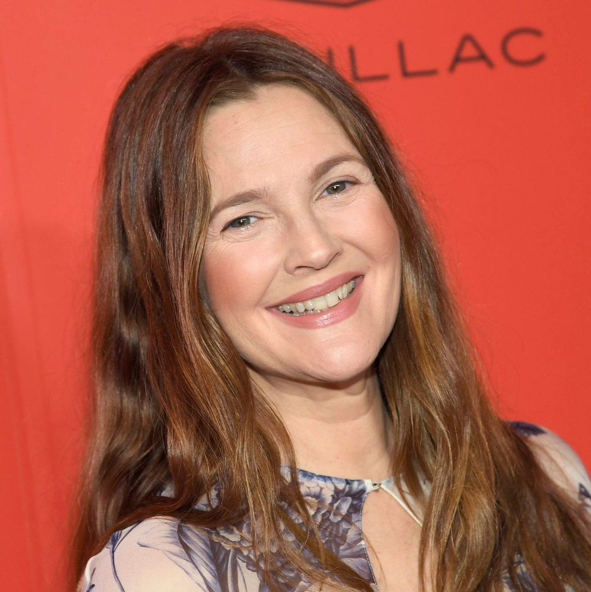 Drew Barrymore wird 50 - hier ist sie im Jahr 2023 in New York zu sehen. - Foto: Evan Agostini/Invision via AP/dpa