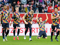 Närrische Fans beim Mainzer Fasnachtsspieltag - Foto: Uwe Anspach/dpa