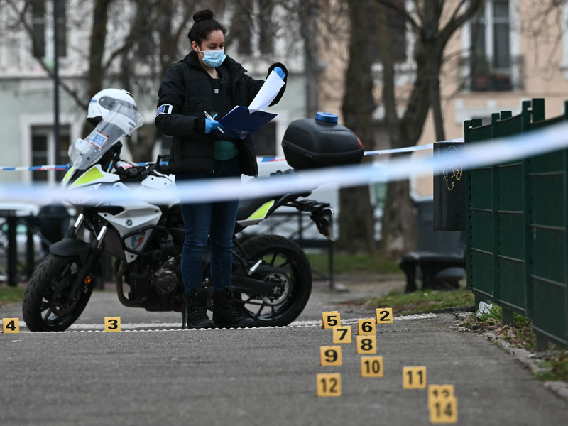 Die Ermittler haben weitere Details zum Ablauf der Tat veröffentlicht. (Archivbild) - Foto: Sebastien Bozon/AFP/dpa