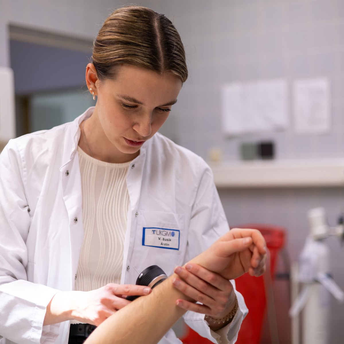 Busik will die Digitalisierung im Gesundheitswesen voranbringen. (Archivbild) - Foto: Christian Lademann/dpa