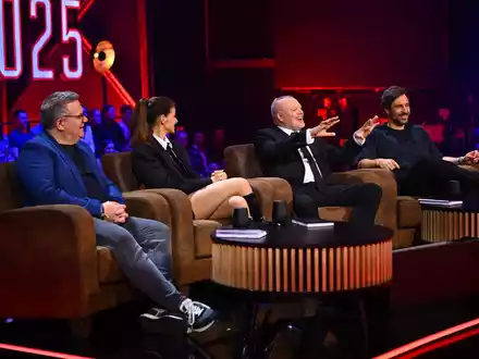 Im Halbfinale von «Chefsache ESC 2025» traten die verbliebenen Kandidaten erstmals mit eigenen Songs an, die auch für das ESC-Finale in Frage kommen. - Foto: -/ RTL+/dpa