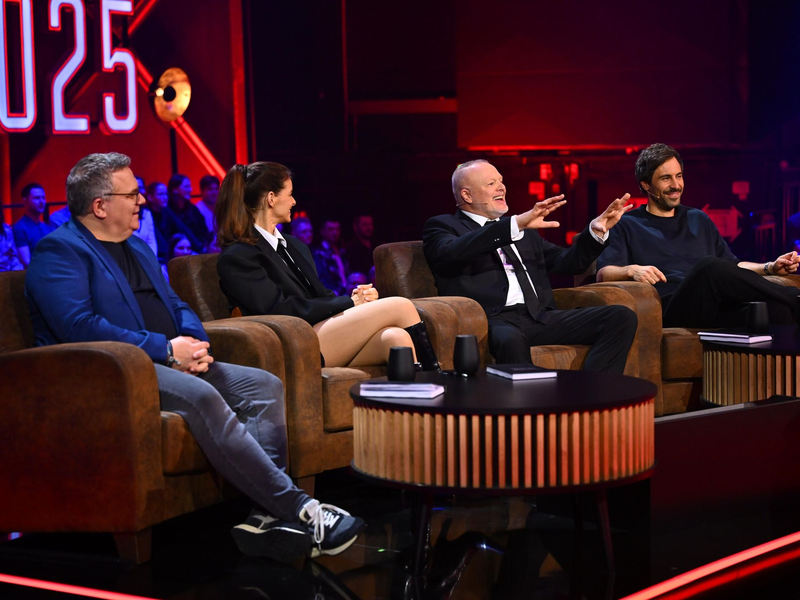 Im Halbfinale von «Chefsache ESC 2025» traten die verbliebenen Kandidaten erstmals mit eigenen Songs an, die auch für das ESC-Finale in Frage kommen. - Foto: -/ RTL+/dpa