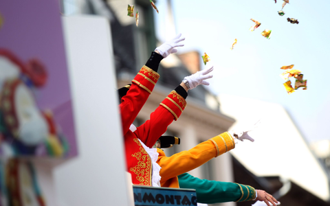 In einigen Regionen in Deutschland - wie zum Beispiel im Rheinland - ist Karneval ein echter Wirtschaftsfaktor. - Foto: Oliver Berg/dpa/dpa-tmn