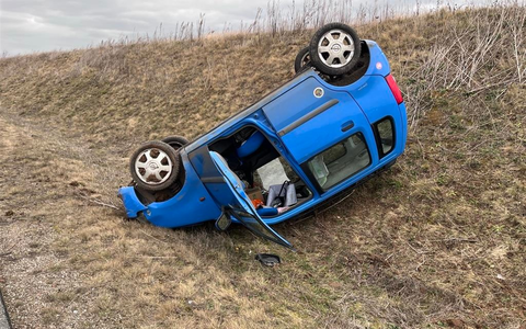 POL-PDNW: Alleinunfall einer 35-Jährigen - Foto: presseportal.de