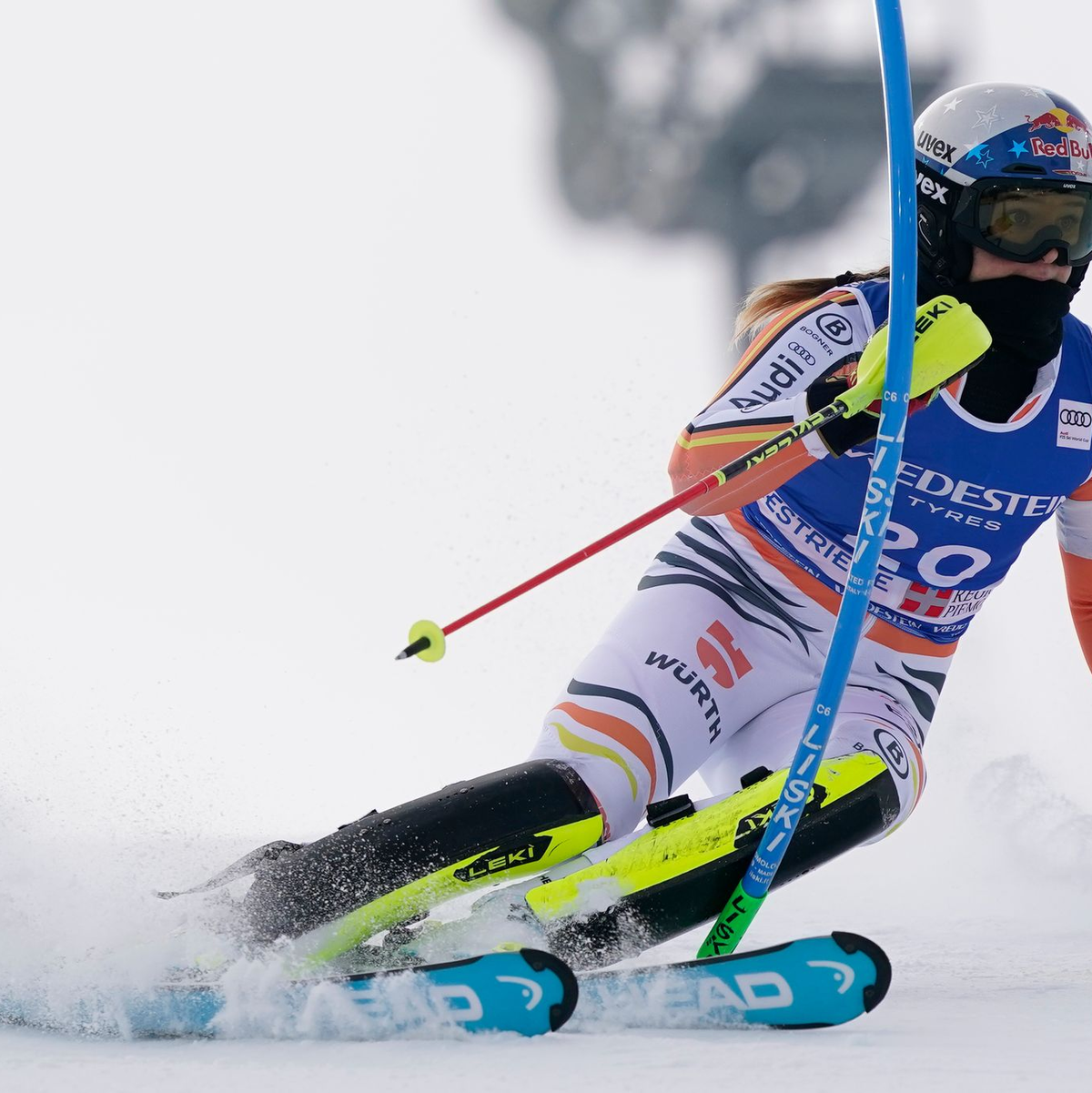 Beste Deutsche im Slalom von Sestriere: Emma Aicher. - Foto: Piermarco Tacca/AP/dpa