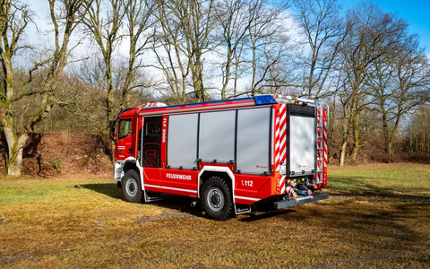 FW Finnentrop: Neues TLF 3000 für die Feuerwehr der Gemeinde Finnentrop - Foto: presseportal.de
