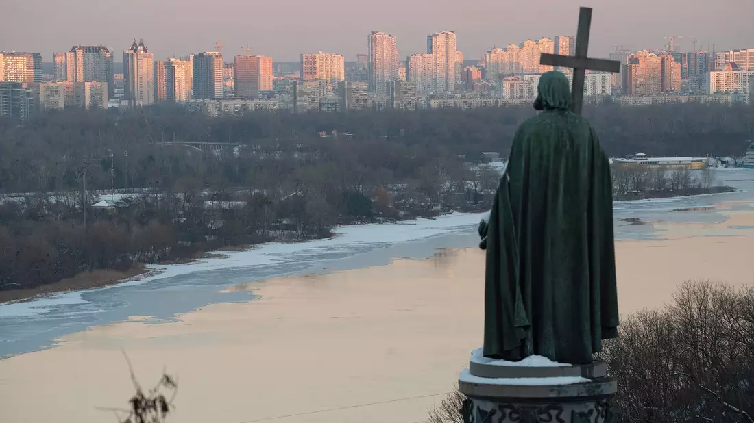 Die Lage der Ukraine ist nach drei Jahren Krieg so schwierig wie noch nie.  - Bild: Danylo Antoniuk/Ukrinform/dpa
