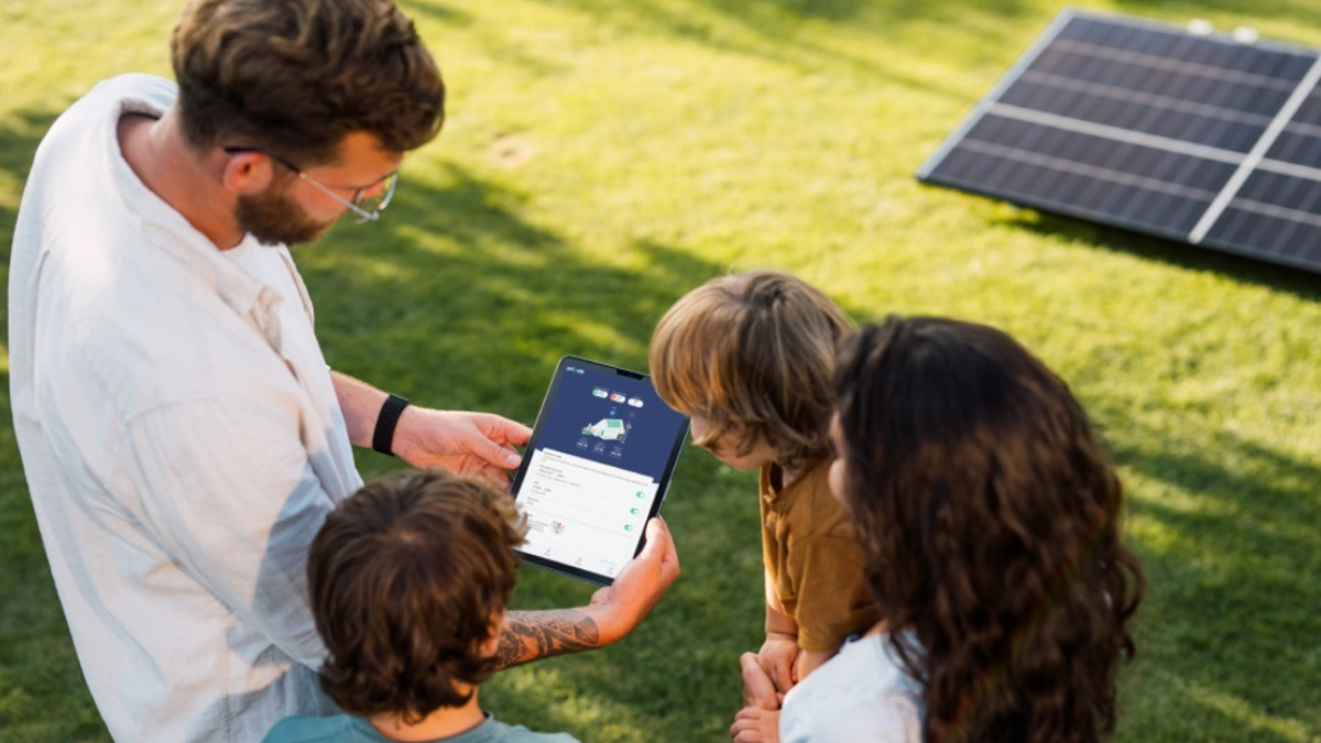 priwatt launcht Orbit - die smarte Steuerzentrale für Balkonkraftwerke, Speicher und dynamische Stromtarife - Foto: presseportal.de