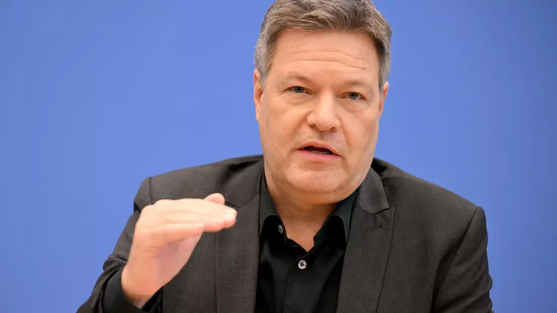 Habeck beansprucht keine führende Rolle mehr. - Bild: Sören Stache/dpa