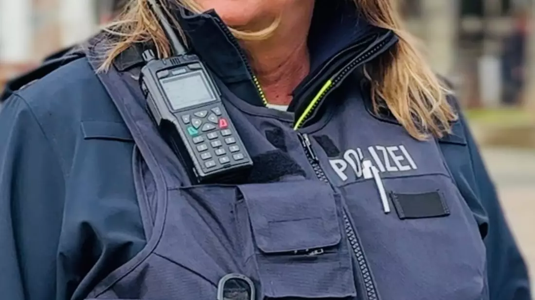 POL-EU: Polizeihauptkommissarin Heike Schüler ist neue Bezirksdienstbeamtin in Euskirchen - Bild: presseportal.de