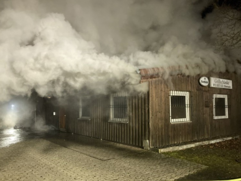 POL-HR: Brand einer Grillhütte in Oberaula - Polizei sucht Zeugen - Foto: presseportal.de