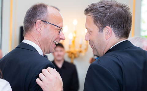 Merz will schnelle Ergebnisse, Klingbeil sieht keinen Automatismus (Archivbild). - Foto: Christoph Soeder/dpa-Pool/dpa Merz will schnelle Ergebnisse, Klingbeil sieht keinen Automatismus (Archivbild). - Foto: Christoph Soeder/dpa-Pool/dpa