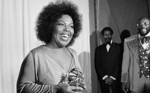 Soul-SĂ€ngerin Roberta Flack ist im Alter von 88 Jahren gestorben. (Archivbild) - Foto: Harold Filan/AP/dpa Soul-SĂ€ngerin Roberta Flack ist im Alter von 88 Jahren gestorben. (Archivbild) - Foto: Harold Filan/AP/dpa