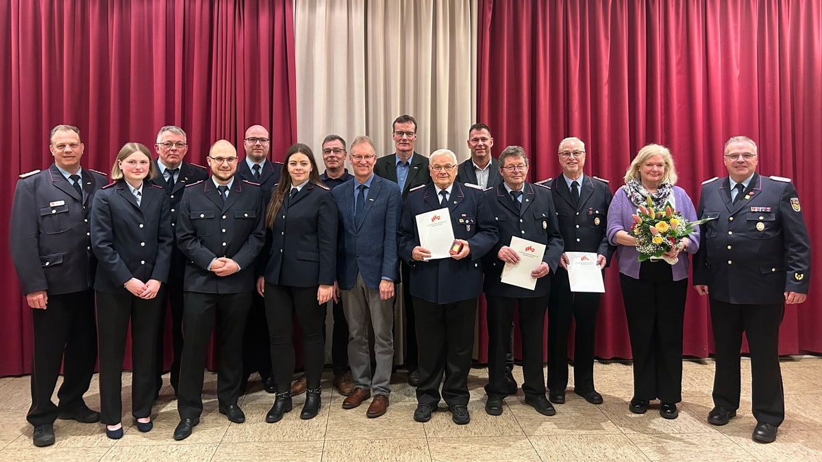 FW-OLL: Jahreshauptversammlung der Feuerwehr Kirchhatten - Foto: presseportal.de