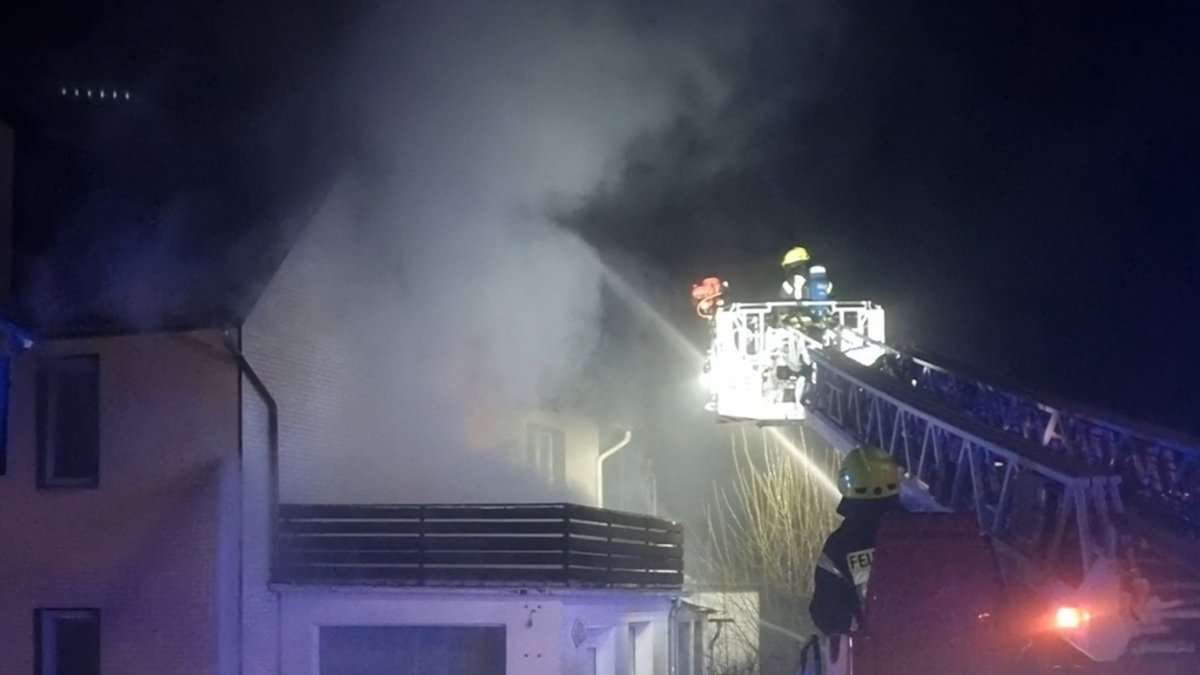 POL-HI: Erneuter Brand eines Einfamilienhauses in Alfeld - Foto: presseportal.de