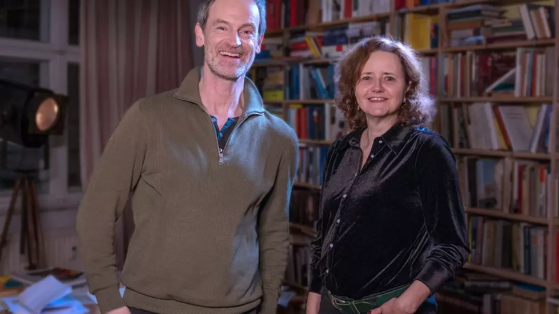 Jörg Hartmann spielt im ZDF- und 3sat-Film der Mainzer Stadtschreiberin Julia Schoch - Bild: presseportal.de