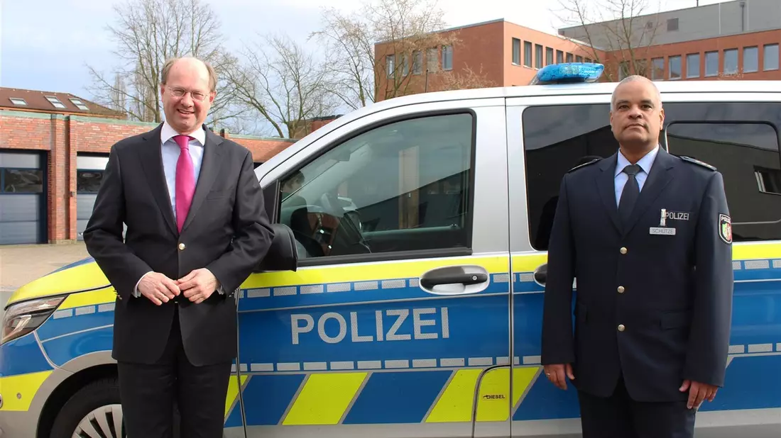 POL-WAF: Kreis Warendorf. Polizei auf Karnevalstage vorbereitet - Behördenleiter appelliert an friedliches Miteinander - Bild: presseportal.de