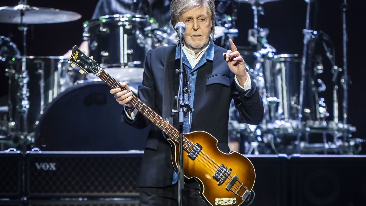Paul McCartney ist nur einer von vielen britischen Künstlern, die ihre Sorge über eine mögliche Änderung im Urheberrecht zugunsten von KI-Unternehmen geäußert haben. (Archivbild) - Foto: Danny Lawson/PA Wire/dpa