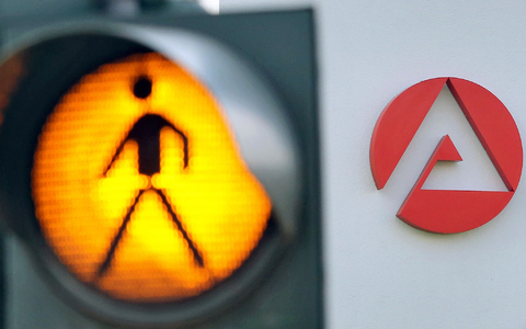 Die Vorzeichen für den deutschen Arbeitsmarkt sind laut Ifo-Institut nicht positiv. (Symbolbild)  - Foto: Jan Woitas/ZB/dpa