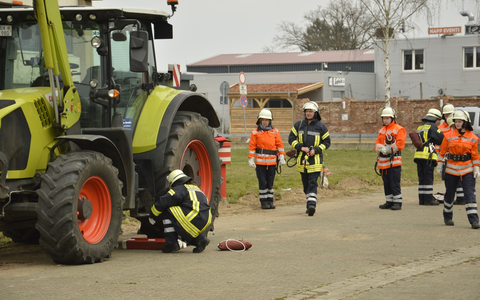 FW Lüchow-Dannenberg: +++Feuerwehren in Lüchow-Dannenberg mit konstanten Mitgliederzahlen+++starke Anstieg bei weiblichen Einsatzkräften zu beobachten+++ - Foto: presseportal.de FW Lüchow-Dannenberg: +++Feuerwehren in Lüchow-Dannenberg mit konstanten Mitgliederzahlen+++starke Anstieg bei weiblichen Einsatzkräften zu beobachten+++ - Foto: presseportal.de