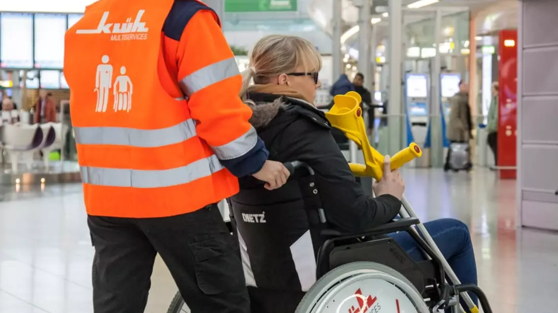 Auftragsverlängerung / Klüh bleibt Partner für PRM-Services am Flughafen Düsseldorf - Bild: presseportal.de