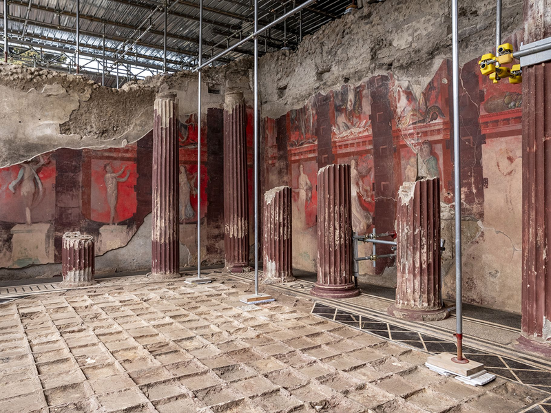 Das Fresko zeigt eine Prozession. - Foto: -/Parco Archeologico di Pompei/dpa