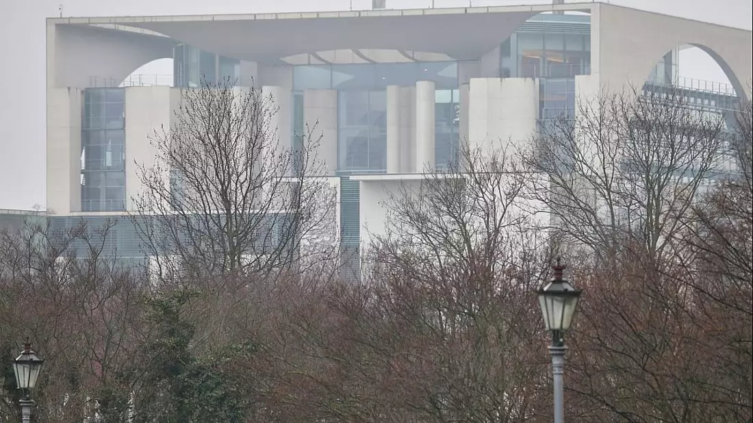 Bundeskanzleramt im Morgendunst am 26.02.2025 - Bild: über dts Nachrichtenagentur