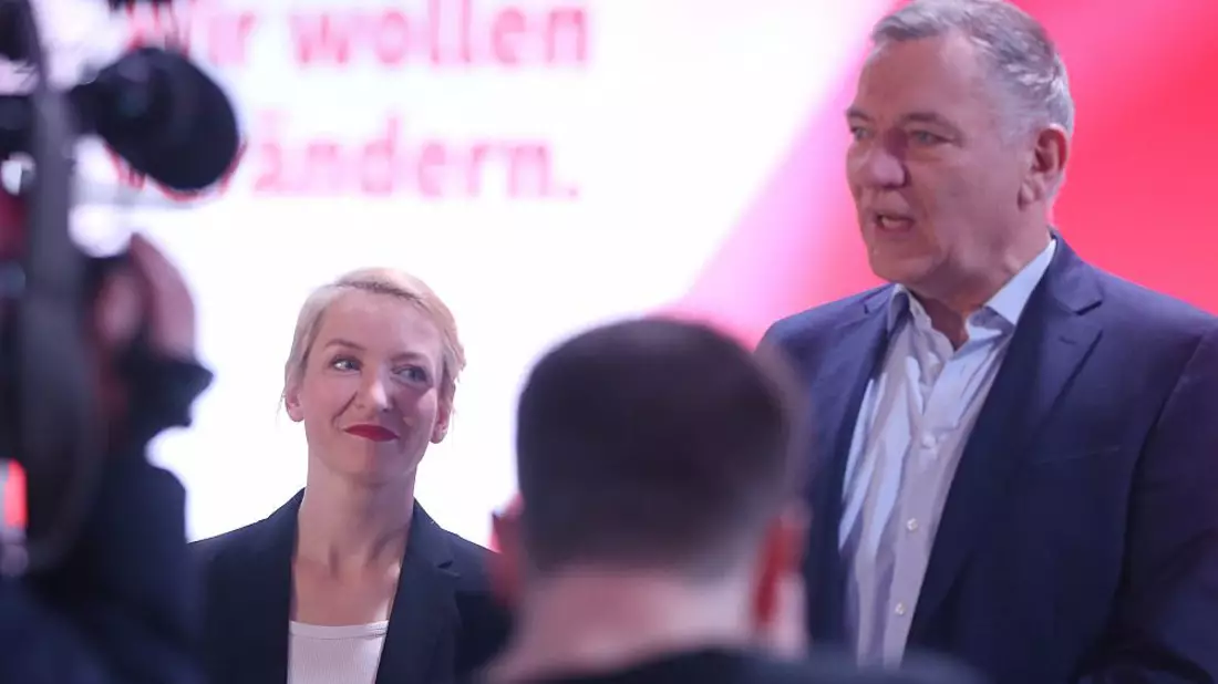 Jan van Aken Ines und Schwerdtner (Archiv) - Bild: über dts Nachrichtenagentur