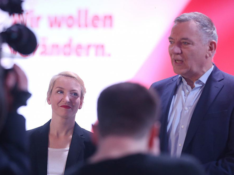 Jan van Aken Ines und Schwerdtner (Archiv) - Foto: über dts Nachrichtenagentur