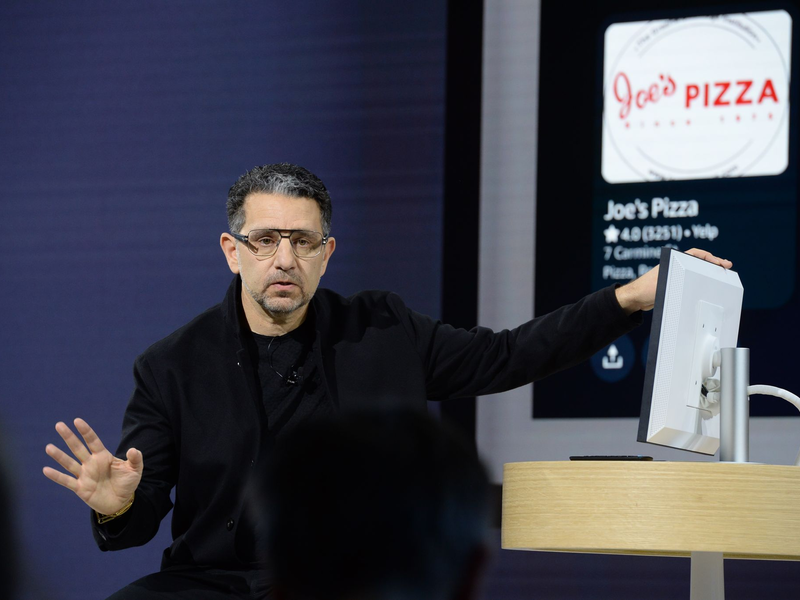 Die neue Alexa soll nützlicher als andere Chatbots sein, weil sie mehr über das Leben ihrer Nutzer weiß. - Foto: Andrej Sokolow/dpa