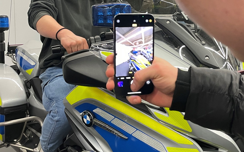 POL-DO: Volle Drehzahl auf der Motorradmesse: Mensch und Maschine im Mittelpunkt am Stand der Polizei - Foto: presseportal.de
