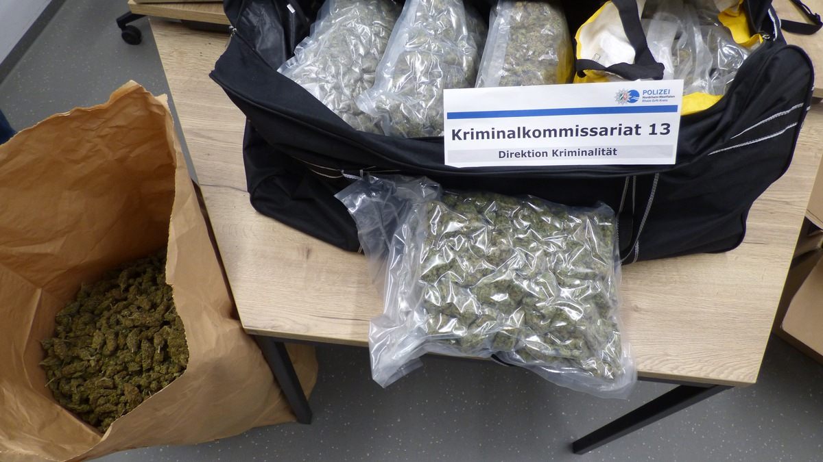 POL-REK: 250227-1: Bei Durchsuchungen Betäubungsmittel und Datenträger sichergestellt - Foto: presseportal.de