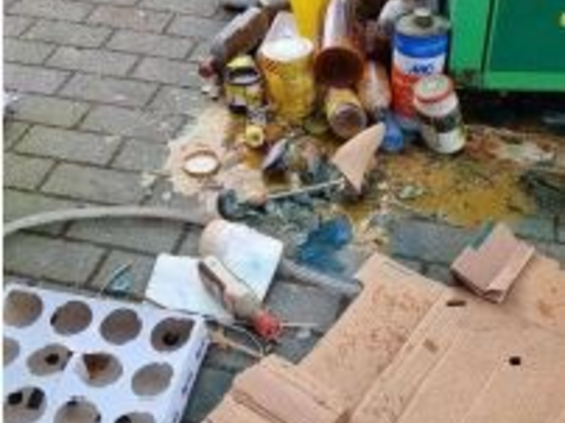 POL-SE: Elmshorn - Erneut unerlaubte Umgang mit Abfall - Polizei erhofft sich Zeugenhinweise - Foto: presseportal.de